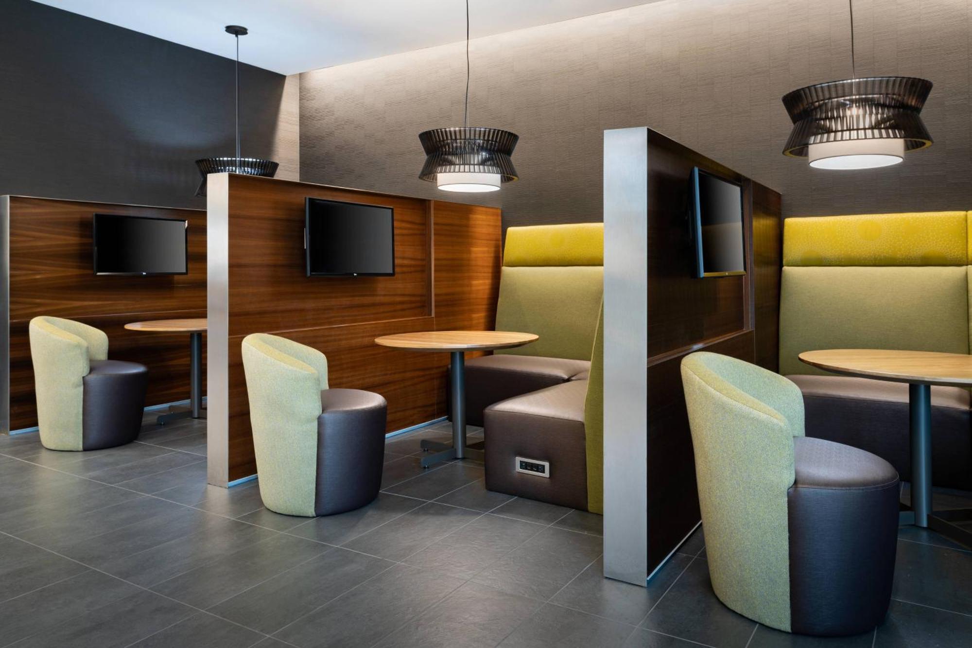 Courtyard By Marriott Port St. Lucie Tradition Eksteriør bilde